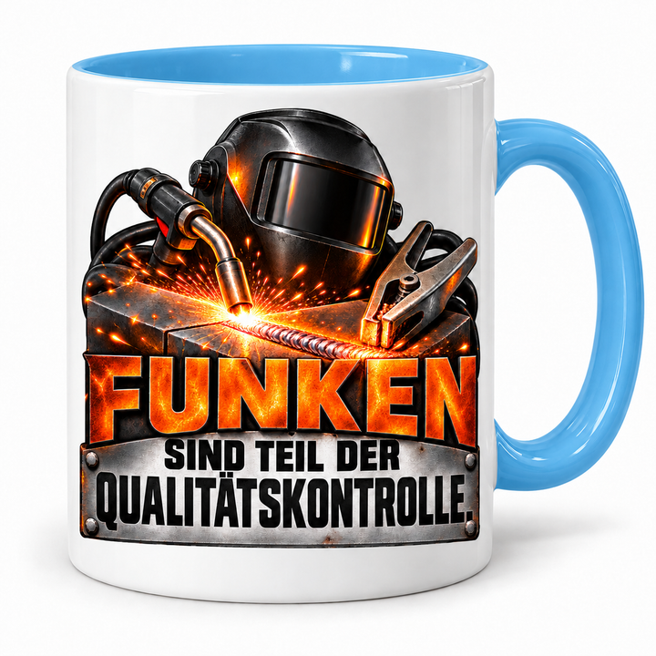 Schweißer-Tasse Funken sind Teil der Qualitätskontrolle in Blau