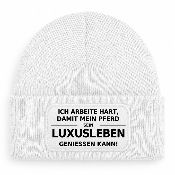Mütze mit Pferde-Spruch „Ich arbeite hart“ – Weiß