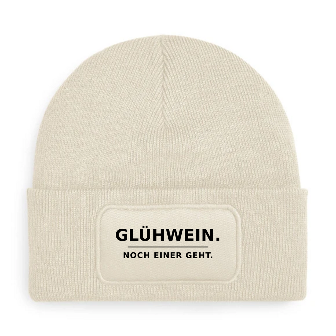 Mütze GLÜHWEIN. NOCH EINER GEHT. in Beige