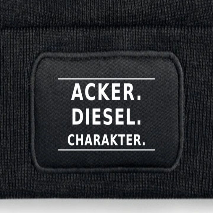 Detailansicht des Motivs ACKER. DIESEL. CHARAKTER.