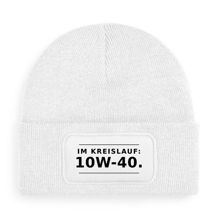 Mütze IM KREISLAUF 10W-40 in Weiß
