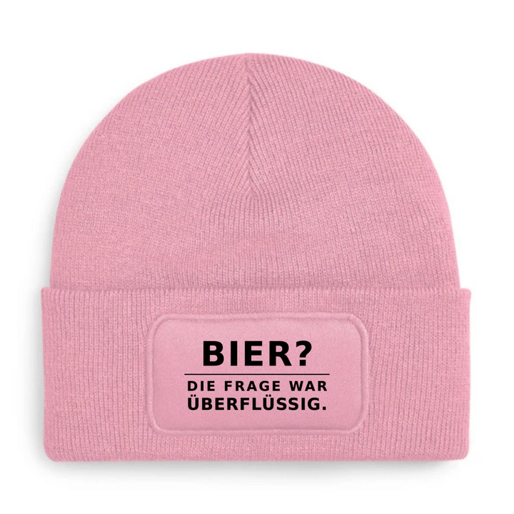 Mütze BIER? DIE FRAGE WAR ÜBERFLÜSSIG. in Rosa – Vorderansicht