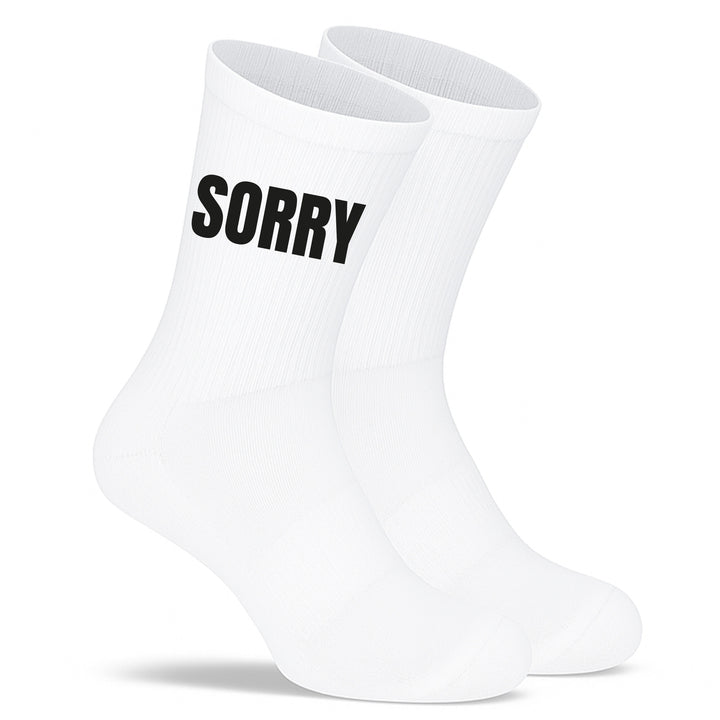 Socken „Sorry. Not Sorry.“ – Freche Spruchsocken | Fun & Attitude Socks aus Bio-Baumwolle | Geschenkidee mit Humor | Made in Europe