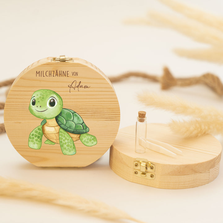 Personalisierte Zahndose mit Schildkrötenmotiv | Holzbox für Milchzähne | Geschenk zur Geburt, Taufe & Zahnfee