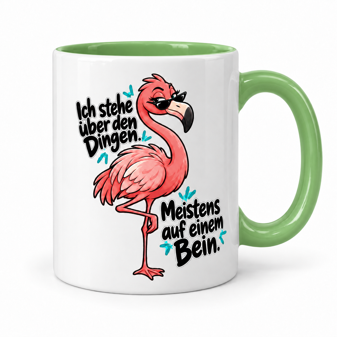 Flamingo-Tasse „Über den Dingen“ – Grün