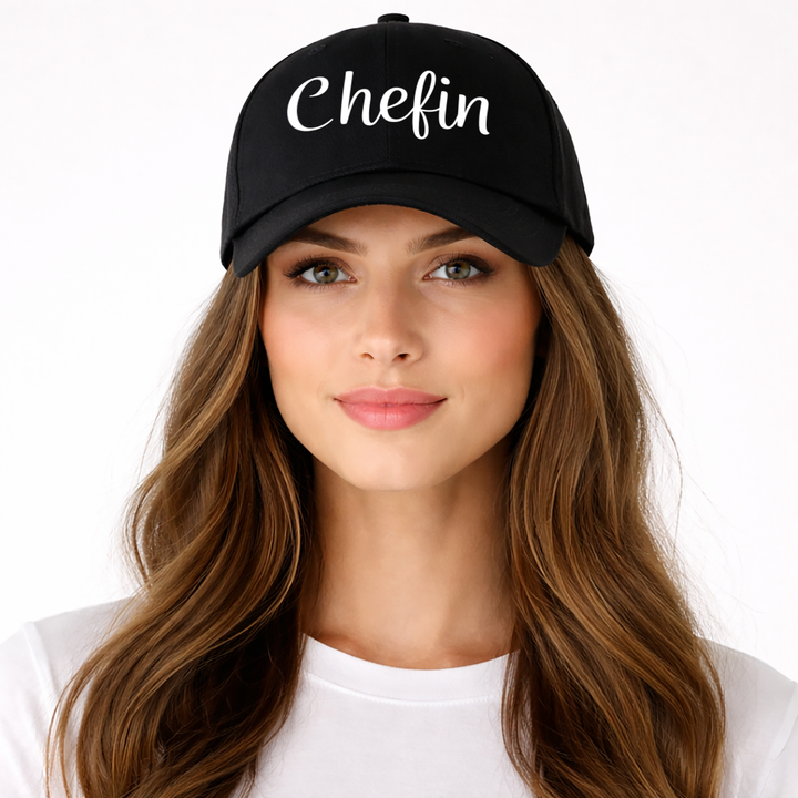 Chefin Kappe – Lustige Damen Cap | Perfektes Geschenk zum Geburtstag & für Kolleginnen