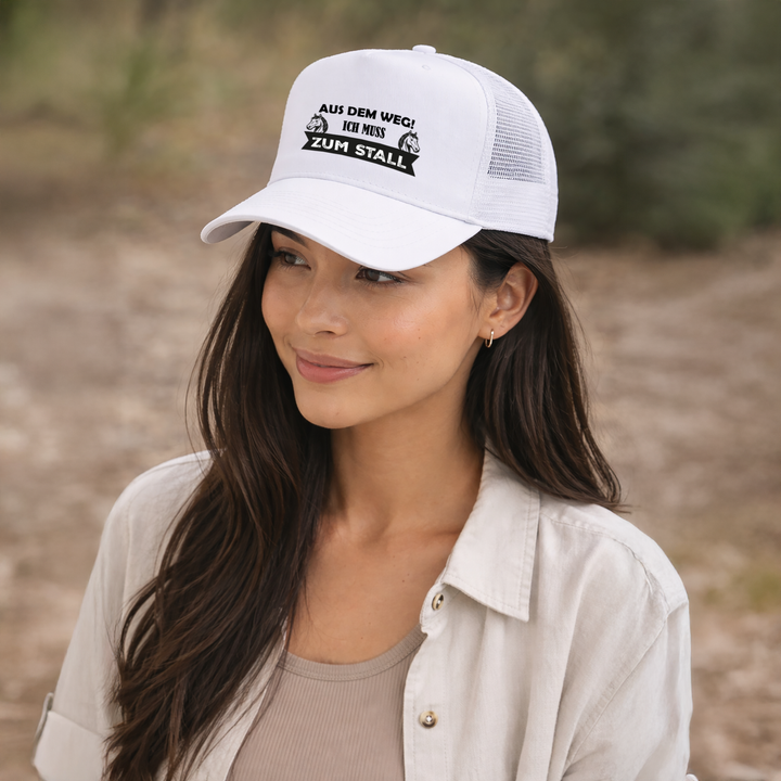 Aus dem Weg ich muss zum Stall Kappe – Lustige Cap | Perfektes Geschenk für Pferdefans & Geburtstag