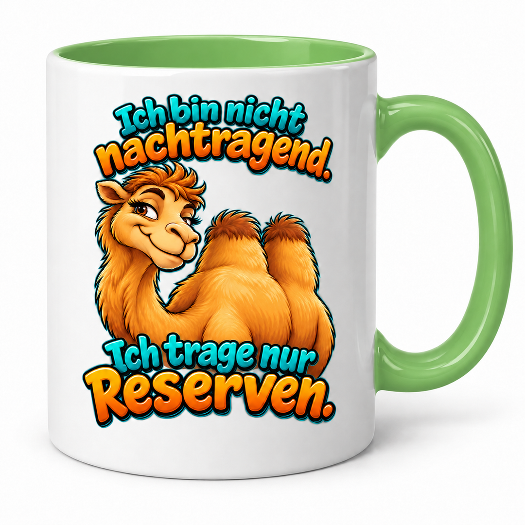 Lustige Kamel-Tasse in Grün – Ich bin nicht nachtragend. Ich trage nur Reserven.