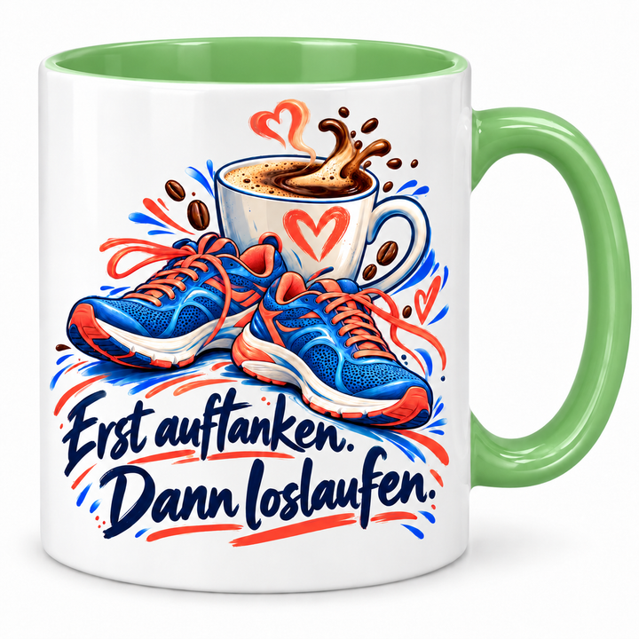 Lauf-Tasse „Erst auftanken. Dann loslaufen.“ – gruen, weiße Außenseite