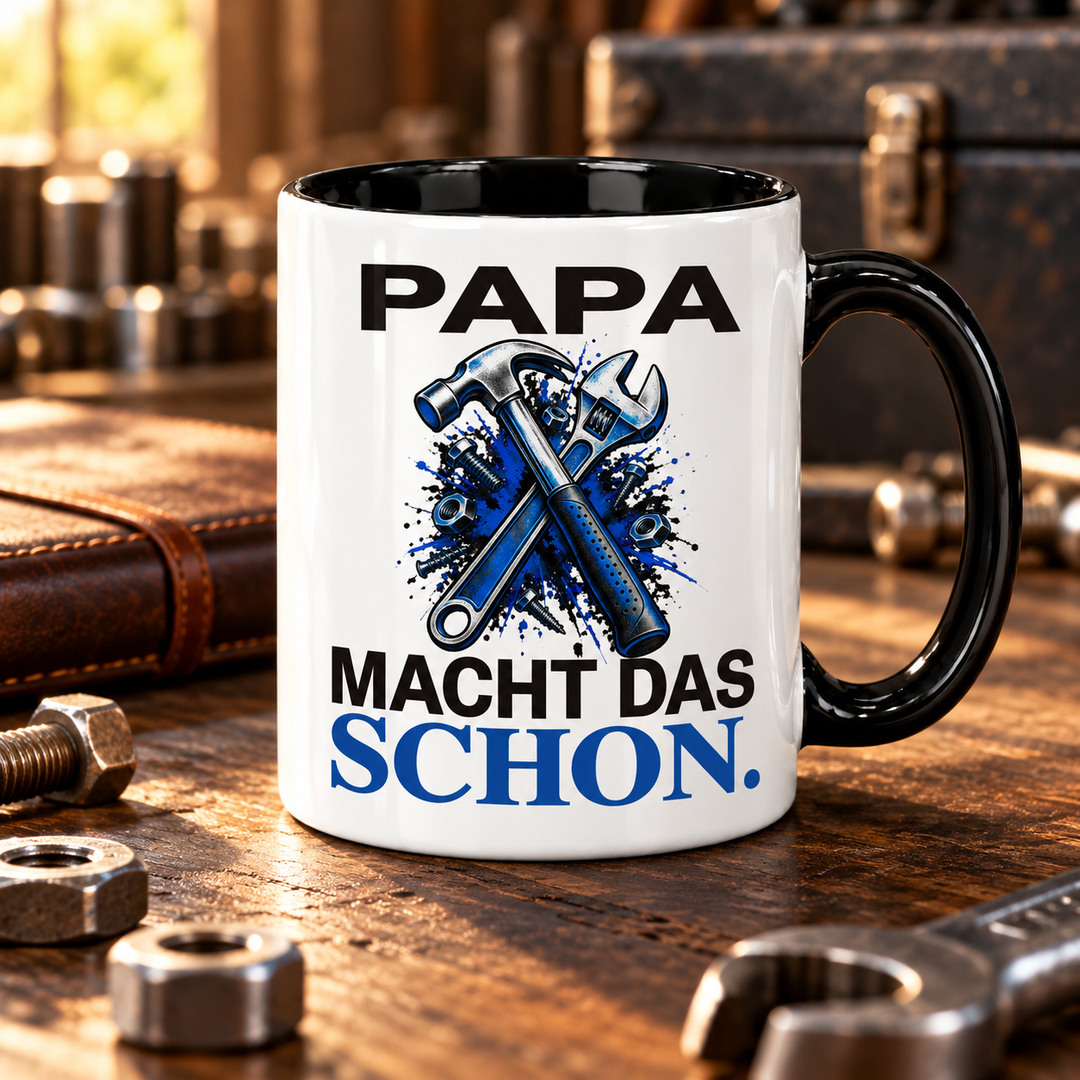 Papa-Tasse mit Werkzeugmotiv in moderner Werkstatt-Szene