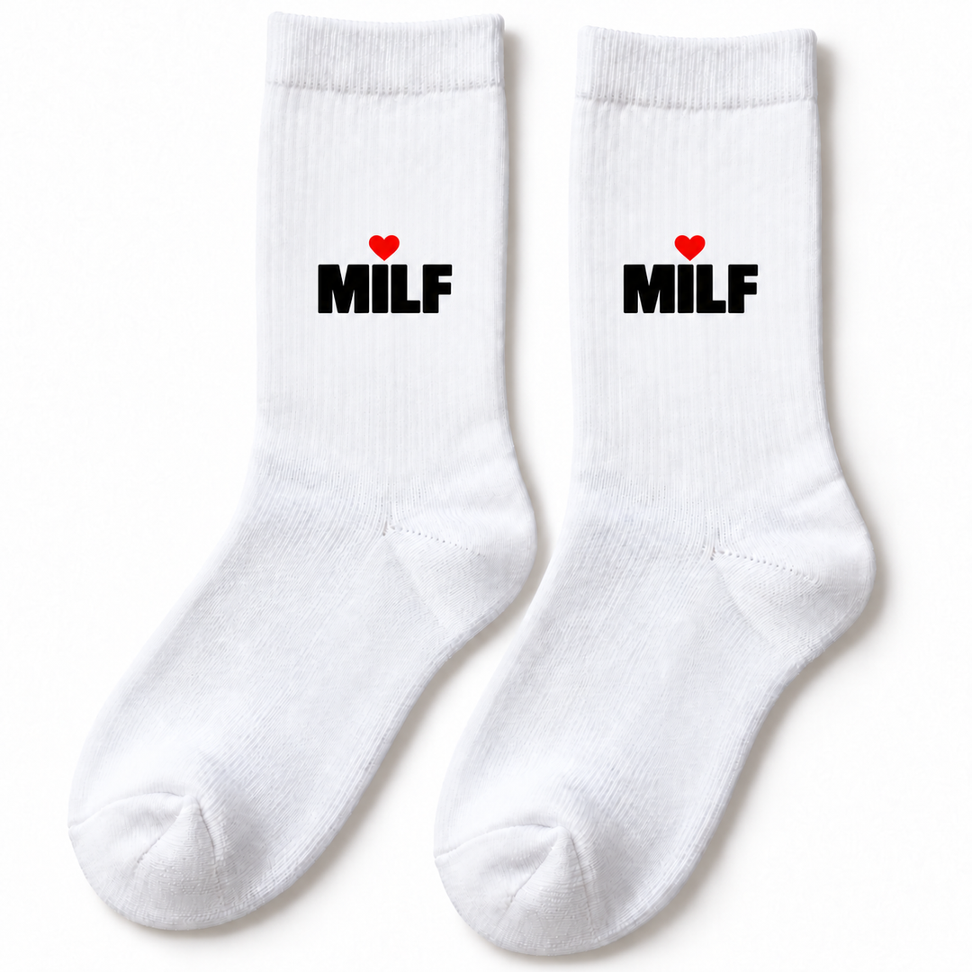 Weiße MILF Socken mit kleinem roten Herz – ein Paar