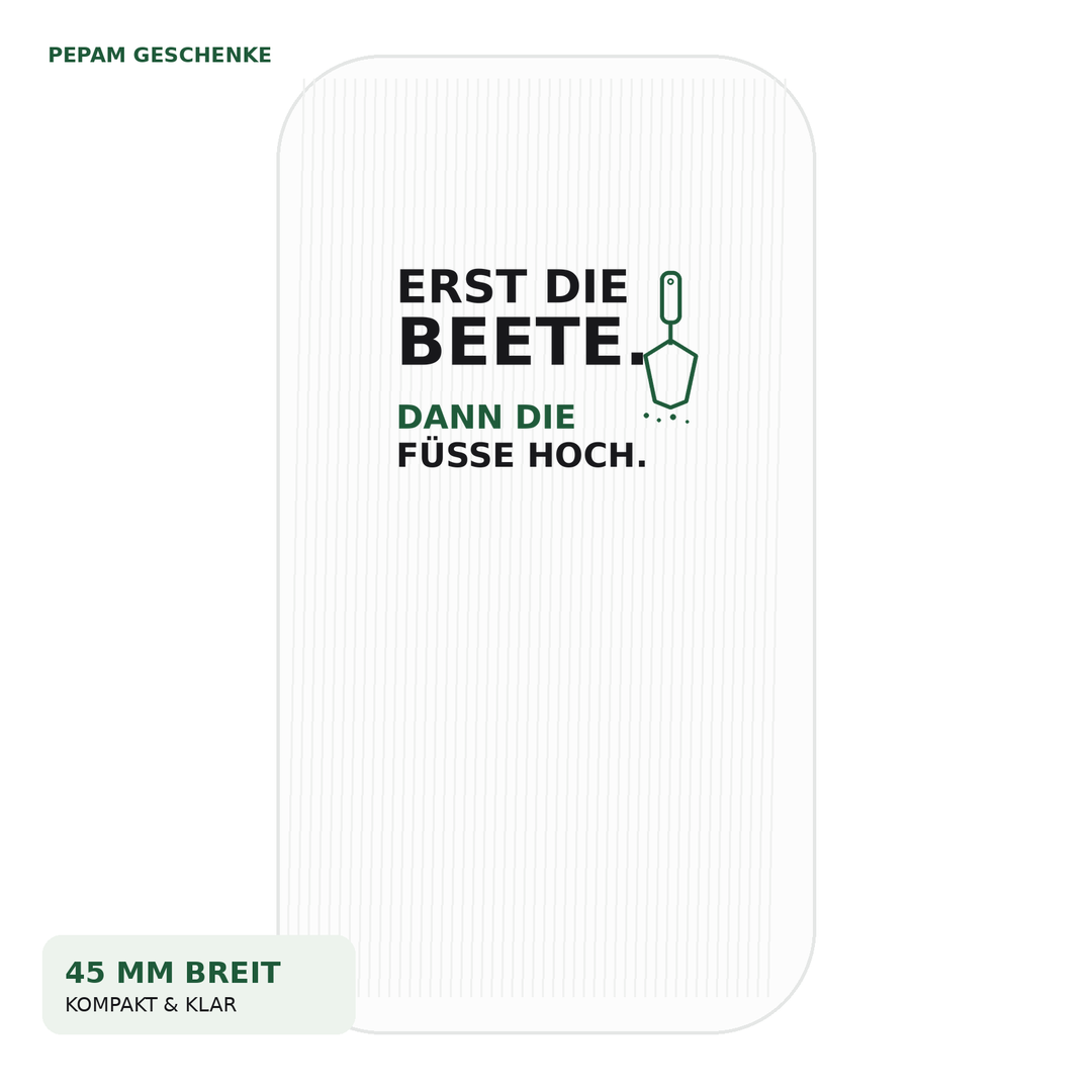 Nahaufnahme des kompakten Gartenmotivs auf weißer Socke