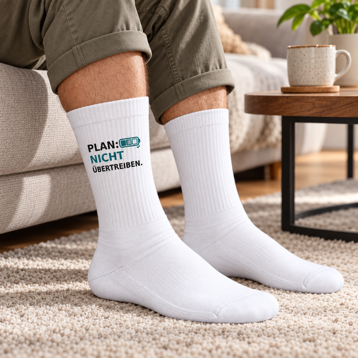 Plan: Nicht übertreiben. – Socken im Alltag