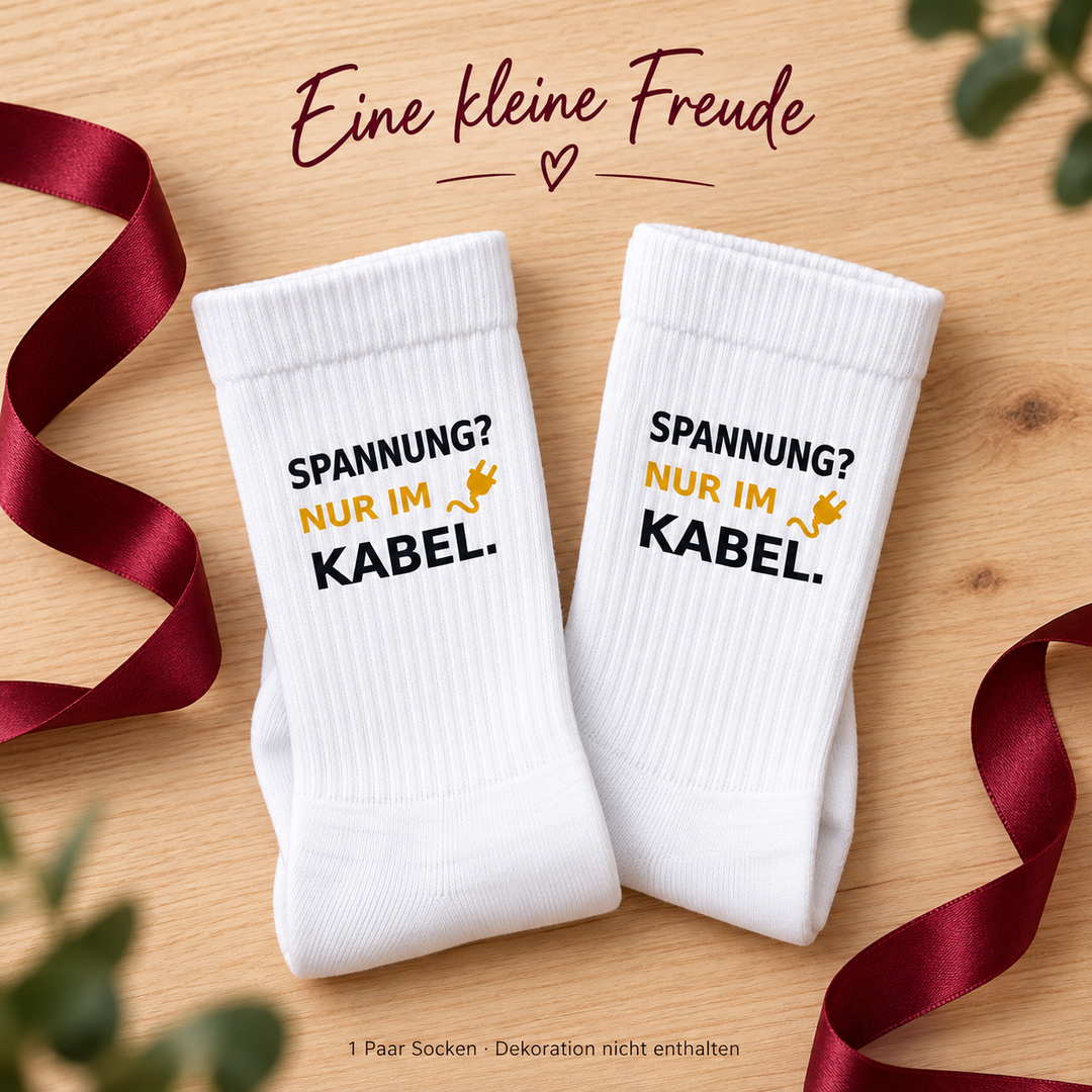 Spannung? Nur im Kabel. – Geschenkidee, Dekoration nicht enthalten