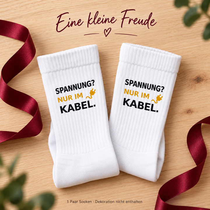 Spannung? Nur im Kabel. – Geschenkidee, Dekoration nicht enthalten