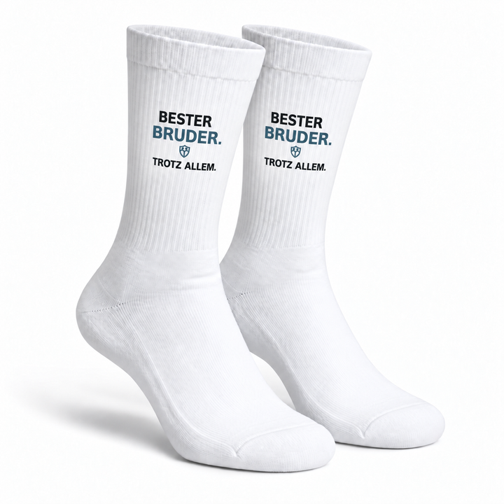 Bester Bruder. Trotz allem. – Weiße Socken als Paar