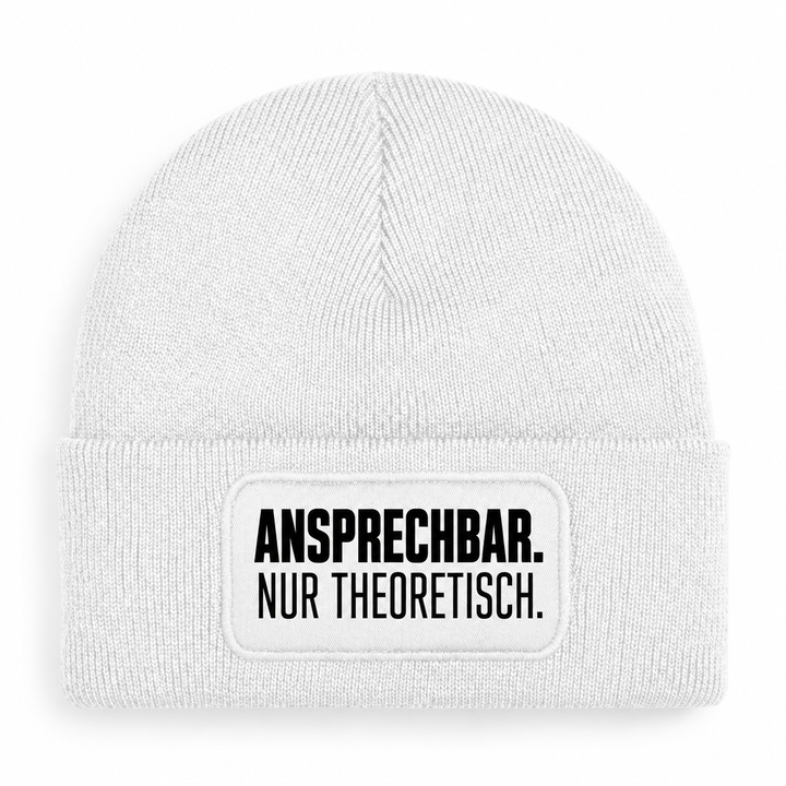 PEPAM Mütze ANSPRECHBAR. NUR THEORETISCH. – Weiß, Vorderansicht