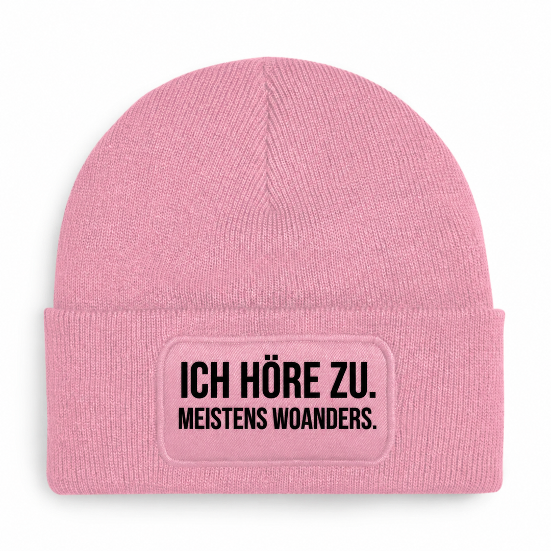 PEPAM Mütze „ICH HÖRE ZU. MEISTENS WOANDERS.“ – Rosa