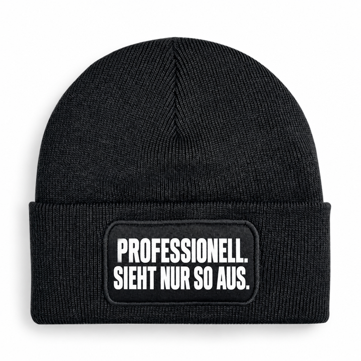 PEPAM Mütze PROFESSIONELL. SIEHT NUR SO AUS. – Schwarz, Vorderansicht