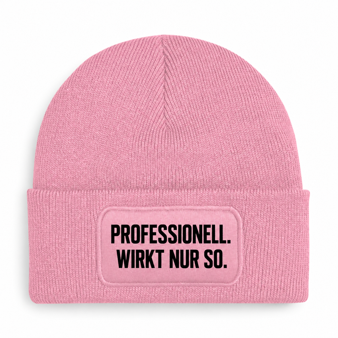 PEPAM Mütze „PROFESSIONELL. WIRKT NUR SO.“ in Rosa
