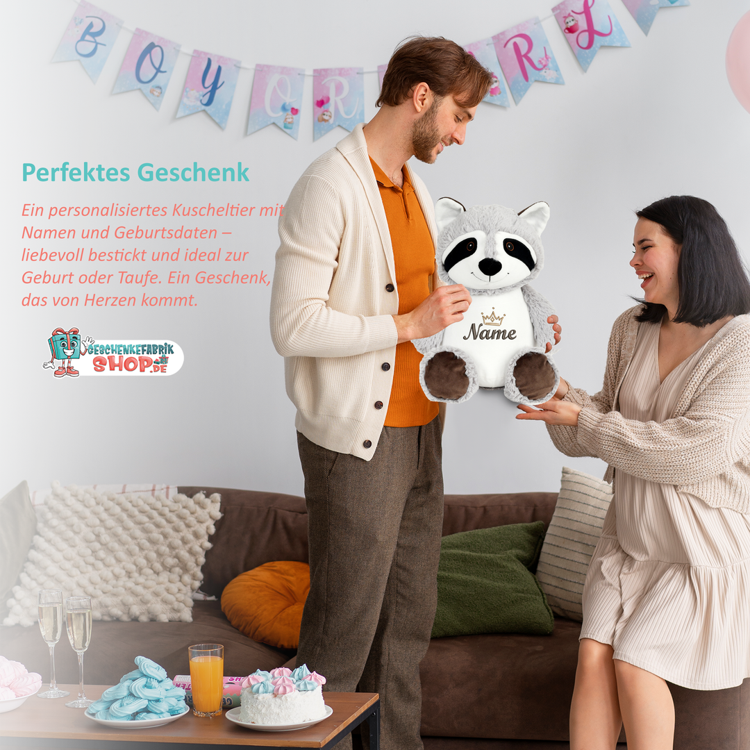 Personalisiertes Kuscheltier Baby Racoon mit Name – Geschenk zur Geburt oder Taufe