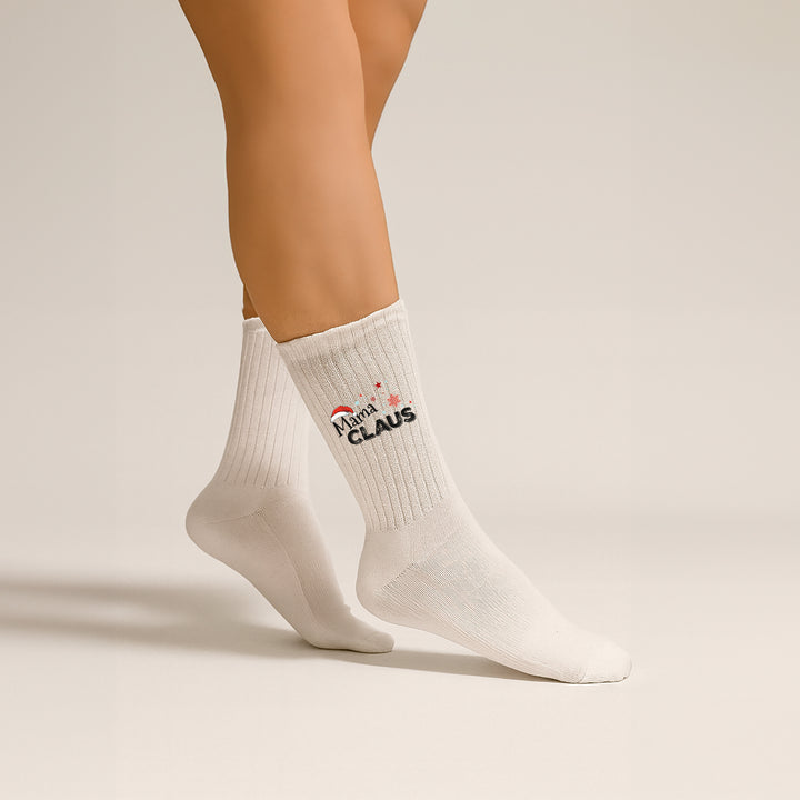 Socken „Mama Claus mit Mütze“ – Lustige Weihnachtssocken für Frauen | Christmas Fun Socks | Geschenkidee für Mamas | Made in Europe