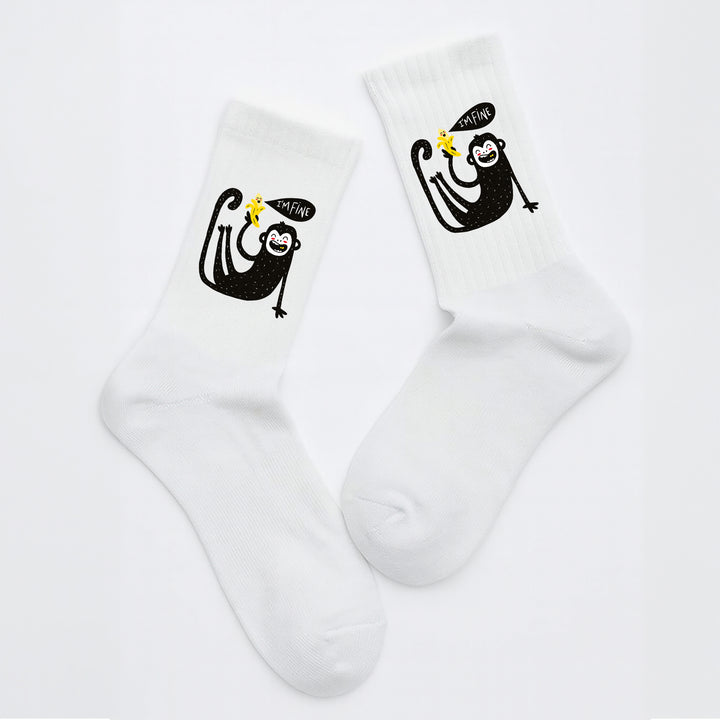 Lustige Socken „I’m Fine“ – Affe mit Banane | Witzige Motivsocken aus Bio-Baumwolle | Made in Europe