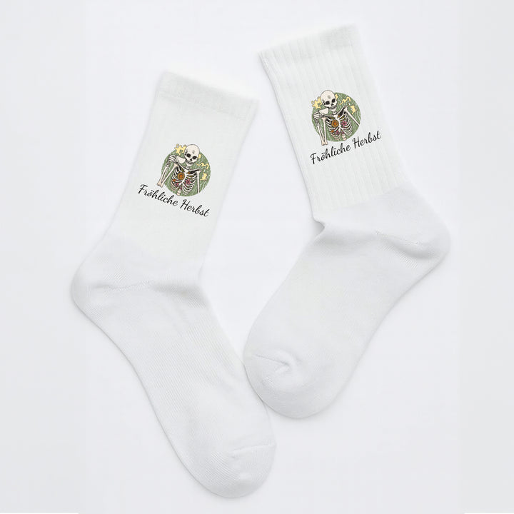 Socken „Fröhlicher Herbst“ – Kuschelige Herbstsocken | Lustige & warme Motivsocken aus Bio-Baumwolle | Made in Europe