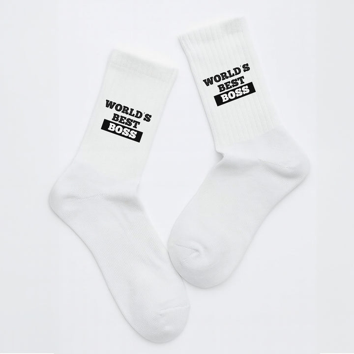Socken „World’s Best Boss“ – Lustige Büro-Socken | Geschenk für Chef & Kolleg*innen | Fun Socks aus Bio-Baumwolle | Made in Europe