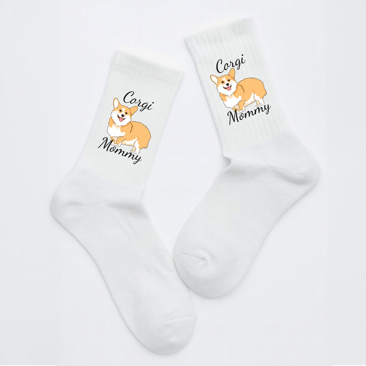 Socken „Corgi Mommy“ – Lustige Hunde-Socken für Frauen | Geschenk für Corgi-Liebhaberinnen | Tiermotiv aus Bio-Baumwolle
