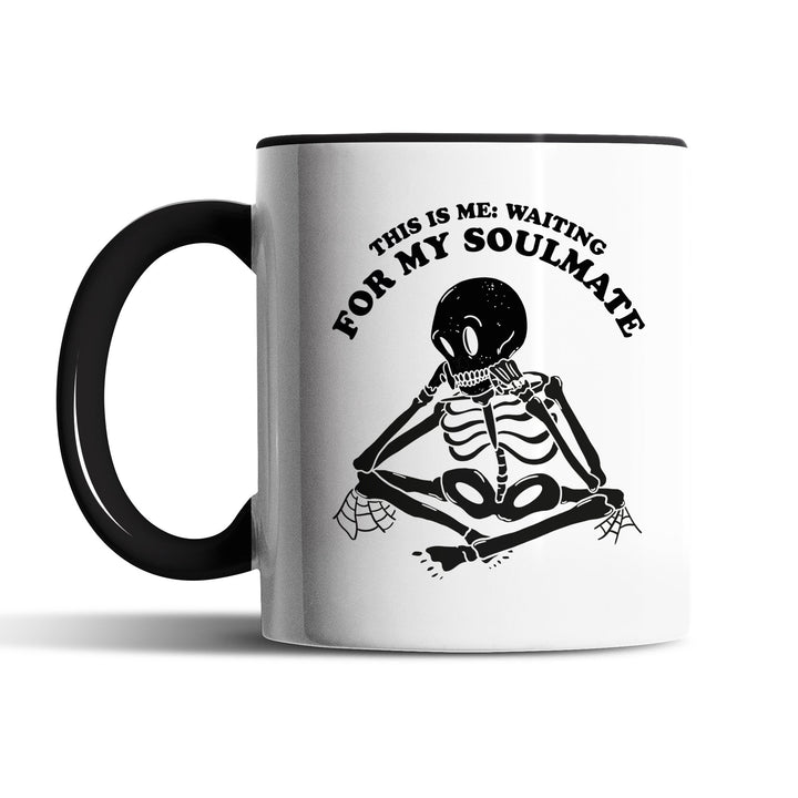 Lustige Tasse "Waiting for Soulmate" – Witzige Geschenkidee