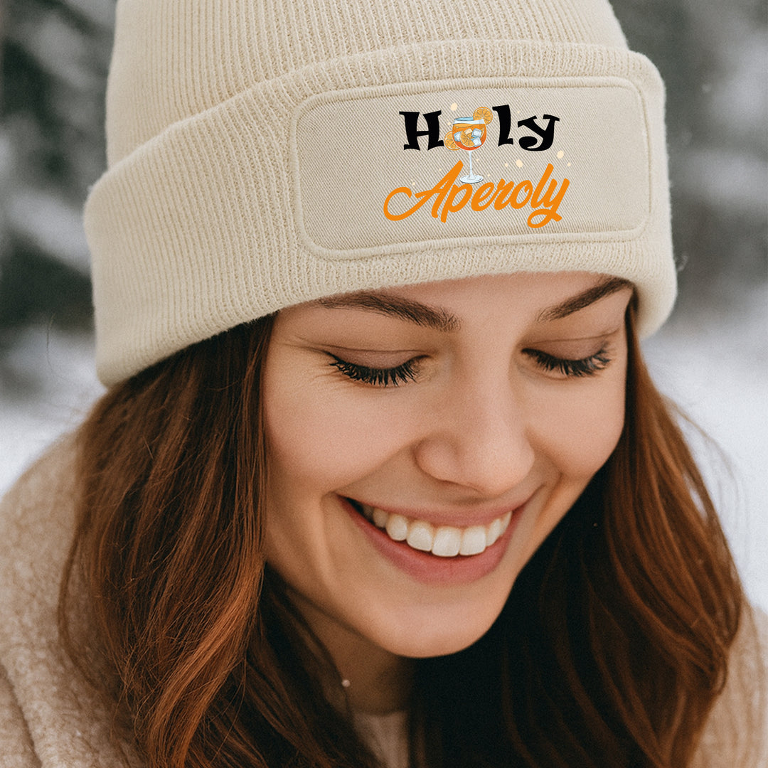 Holy Aperoly Mütze – Lustige Beanie mit Spruch | Geschenk für Aperol Spritz Fans & Freundinnen
