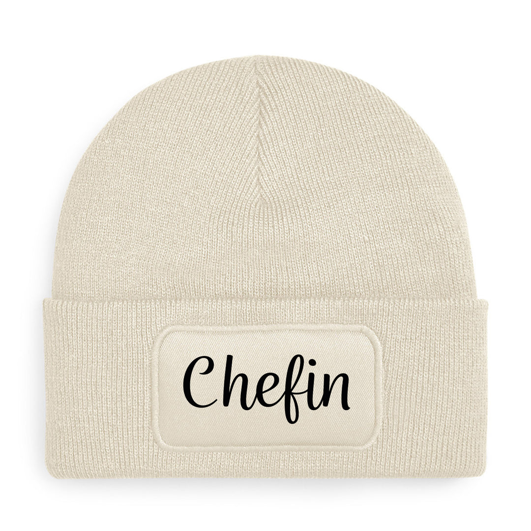 Chefin Mütze – Stylische Beanie mit Spruch | Geschenk für Powerfrauen & Boss Ladys
