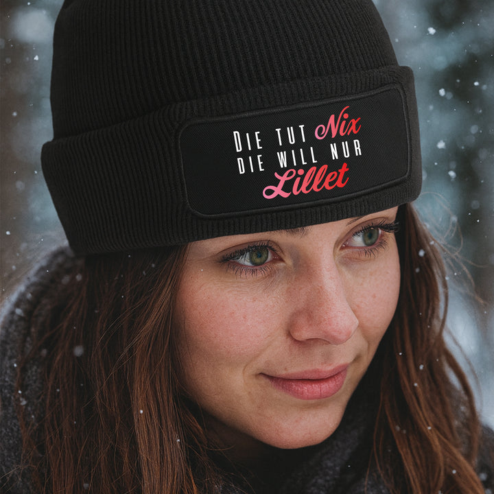 Die tut nix – Lillet Mütze | Lustige Beanie mit Spruch | Geschenk für Lillet Fans & Freundinnen
