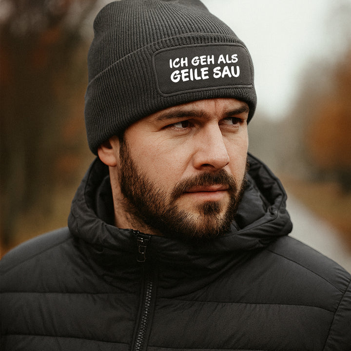 Ich geh als geile Sau Mütze – Lustige Beanie mit Spruch | Karneval, Fasching & Party Accessoire