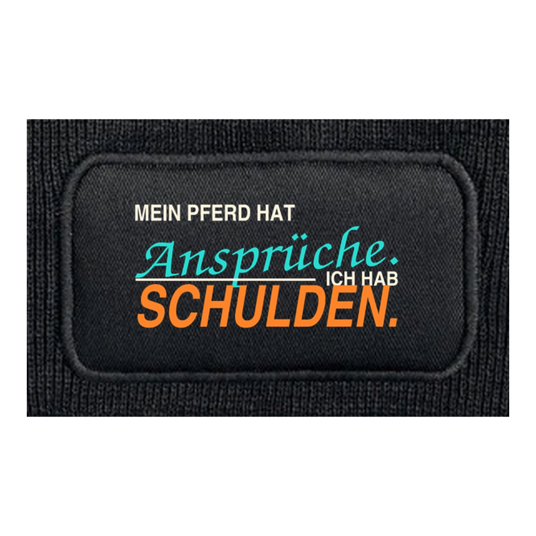 Mein Pferd hat Ansprüche. Ich hab Schulden. – Mütze Detail