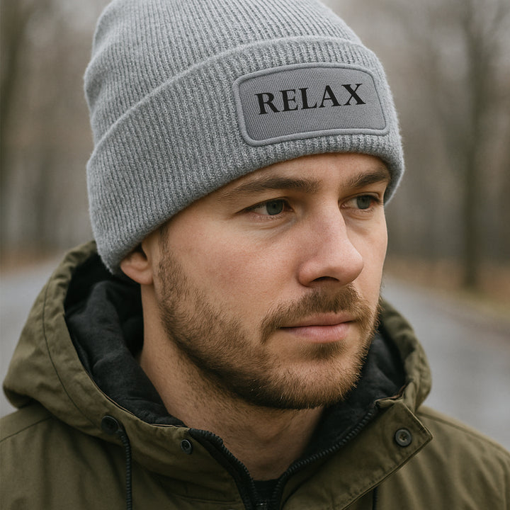 Relax Mütze – Stylische Beanie mit Spruch | Perfektes Accessoire für entspannte Tage