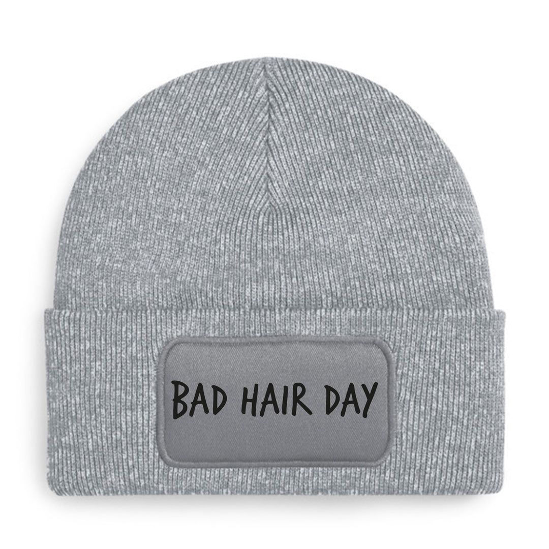 Bad Hair Day Mütze – Stylische Beanie mit Spruch | Perfektes Accessoire für jeden Tag