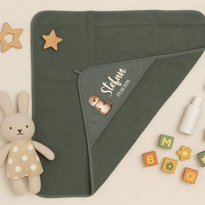 Kapuzenhandtuch Baby personalisiert mit 20 Motiven & 4 Farben zur Auswahl – 100 % Baumwolle – 70x70 cm