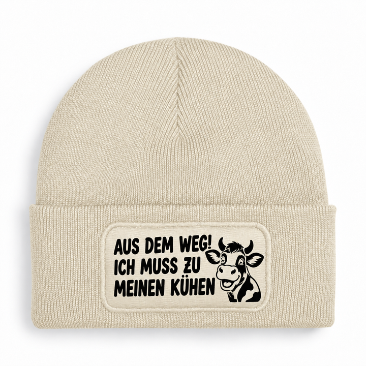 Mütze AUS DEM WEG! ICH MUSS ZU MEINEN KÜHEN – Beige