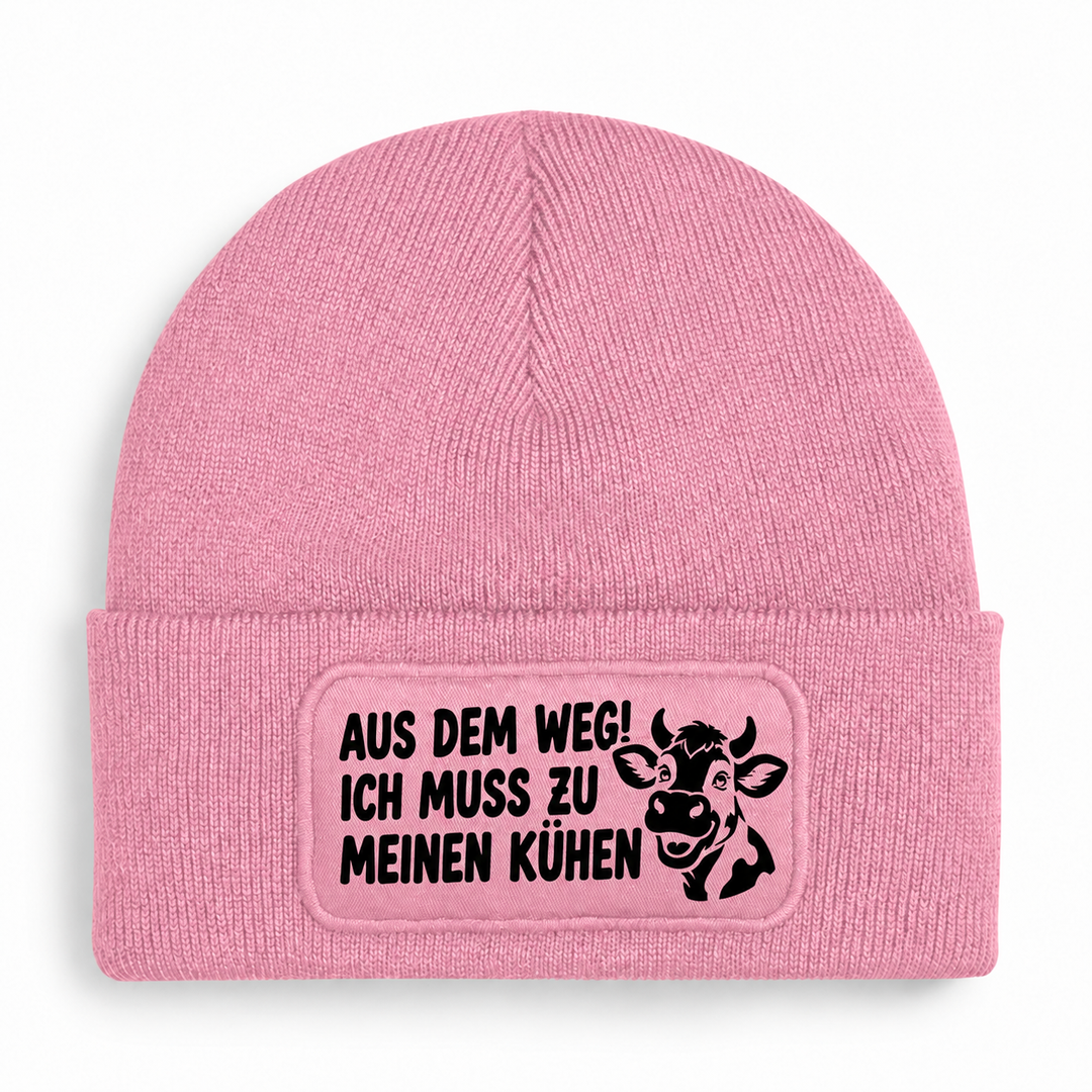 Mütze AUS DEM WEG! ICH MUSS ZU MEINEN KÜHEN – Rosa