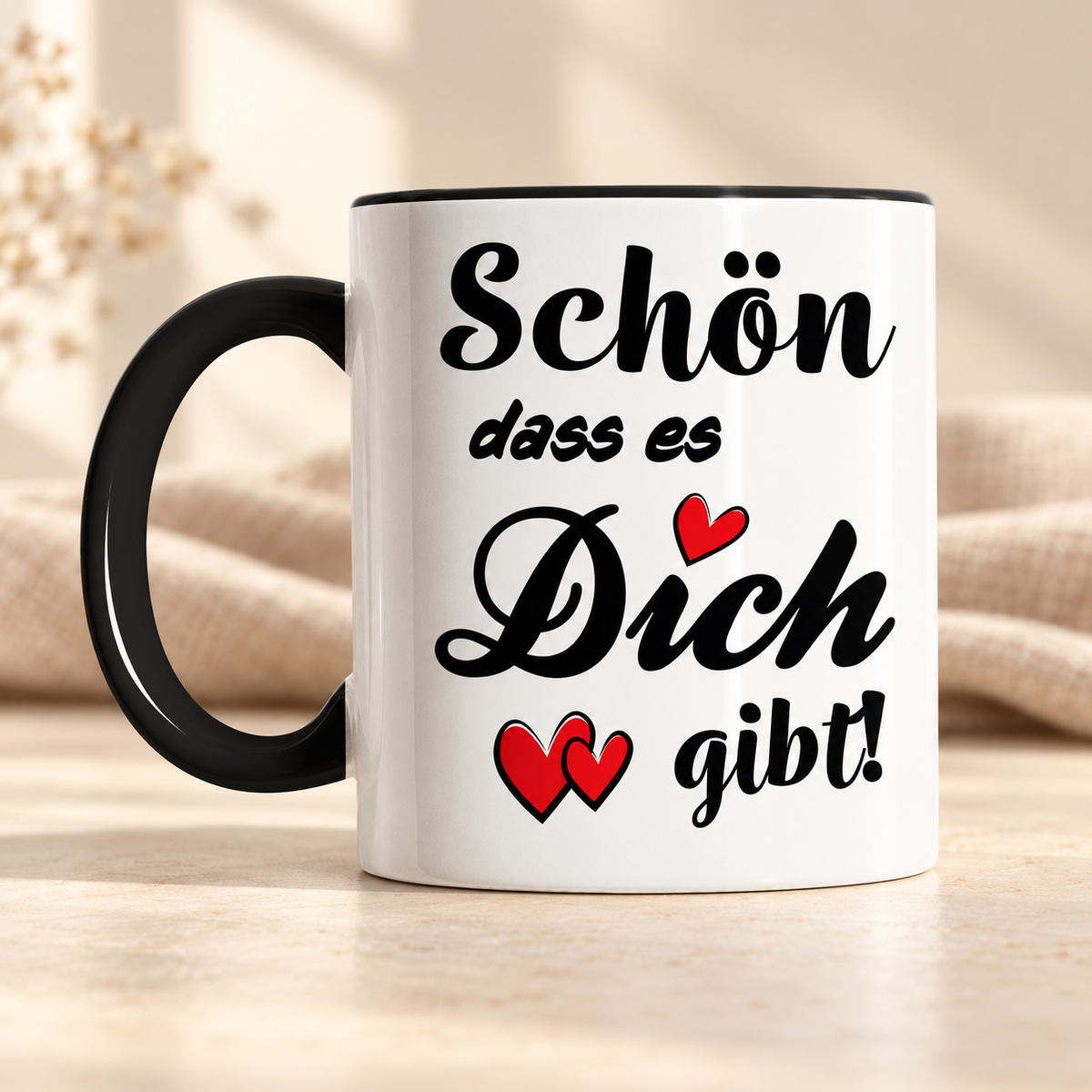 Geschenktasse Schön, dass es Dich gibt auf cremefarbenem Hintergrund