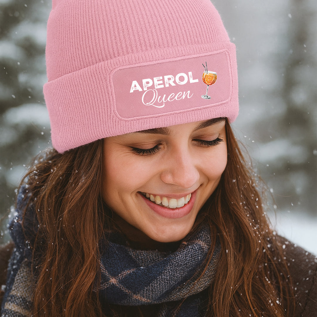 Aperol Queen Mütze – Lustige Beanie mit Spruch | Geschenk für Aperol Fans & Freundinnen