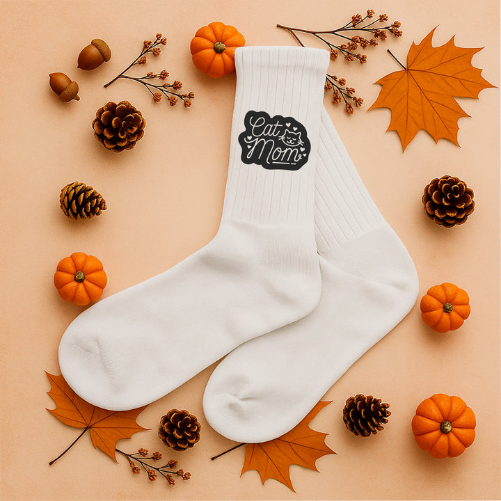 Socken „Cat Mom“ – Lustige Katzen-Socken für Frauen | Geschenk für Katzenliebhaberinnen | Tiermotiv aus Bio-Baumwolle