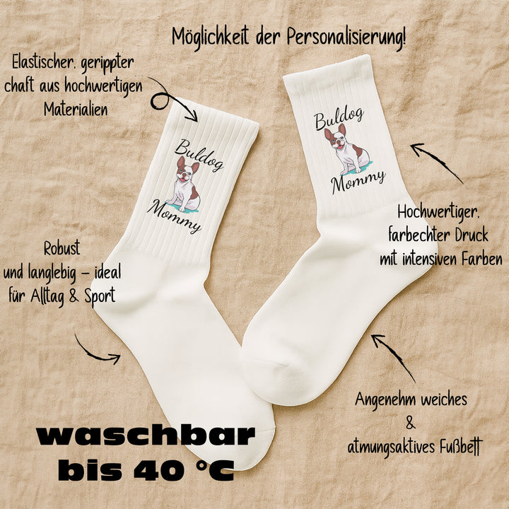 Socken „Bulldog Mommy“ – Lustige Hunde-Socken für Frauen | Geschenk für Bulldoggen-Liebhaberinnen | Tiermotiv aus Bio-Baumwolle