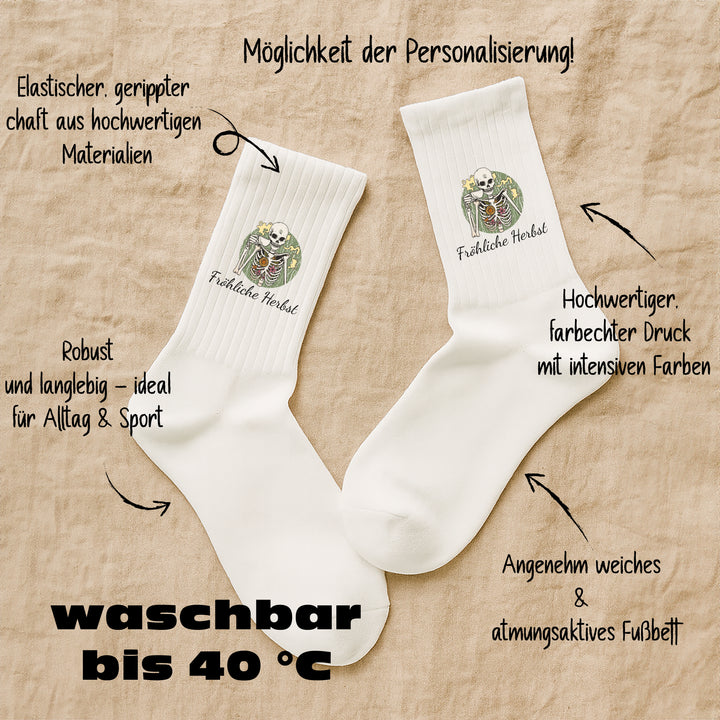 Socken „Fröhlicher Herbst“ – Kuschelige Herbstsocken | Lustige & warme Motivsocken aus Bio-Baumwolle | Made in Europe