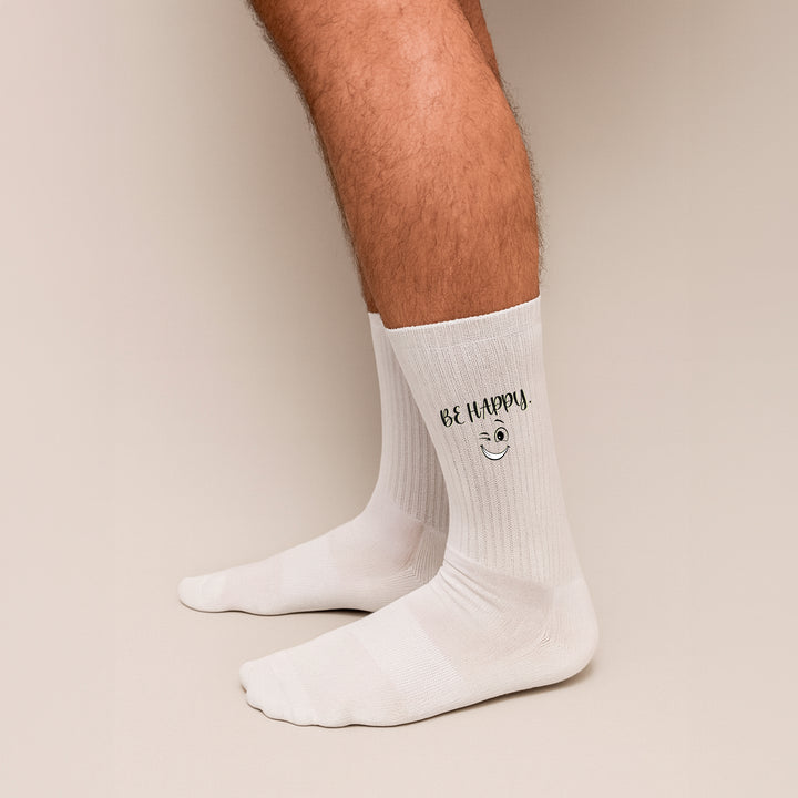 Socken „Be Happy“ – Positive Vibes Socken | Lustige Motivsocken mit Spruch | Geschenkidee für gute Laune