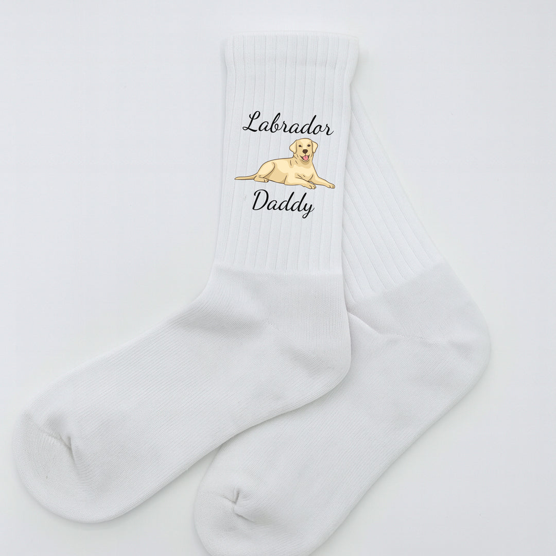 Socken „Labrador Daddy“ – Lustige Hunde-Socken | Geschenk für Labrador-Liebhaber | Tiermotiv aus Bio-Baumwolle | Made in Europe
