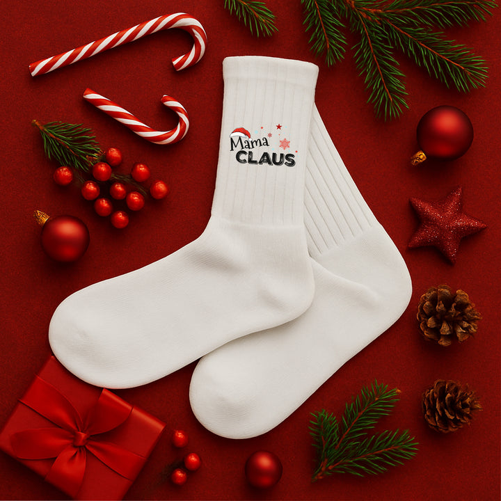 Socken „Mama Claus mit Mütze“ – Lustige Weihnachtssocken für Frauen | Christmas Fun Socks | Geschenkidee für Mamas | Made in Europe