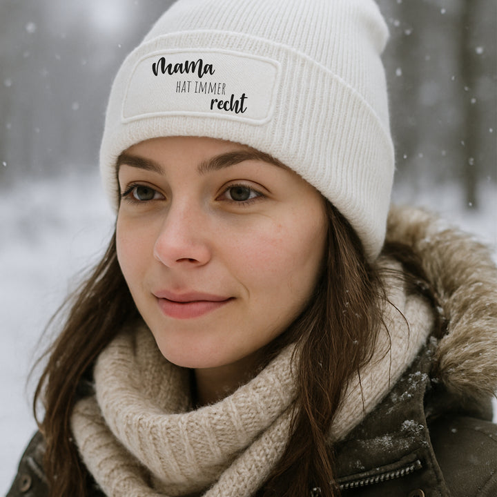 Mütze „Mama hat immer recht“ | Lustige Beanie für selbstbewusste Mamas